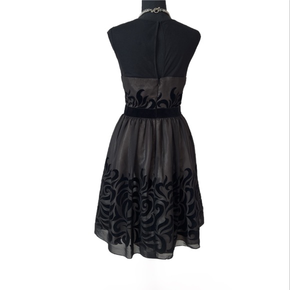 S.L. FASHIONS ~ Black Mess Overlay Velvet Scroll Pattern Volume Netted Lining - Picture 7 of 12